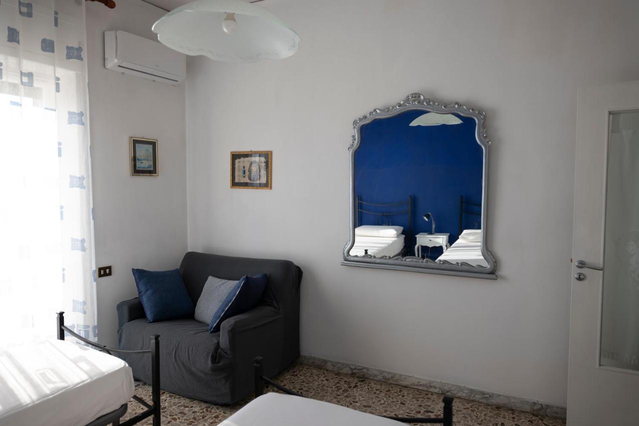 Oltremare Salerno Apartment Buitenkant foto